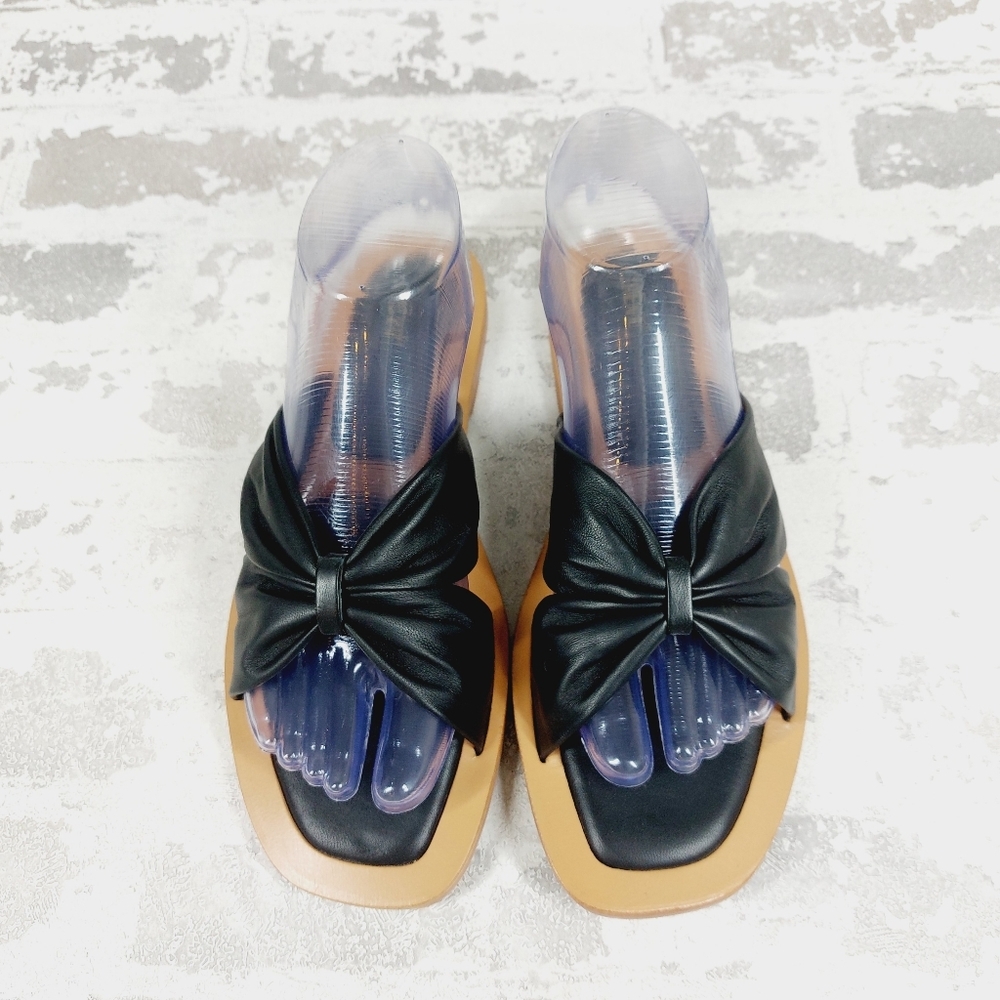 New CREVO Kitty Bow Leather Slide Sandal In Black K874